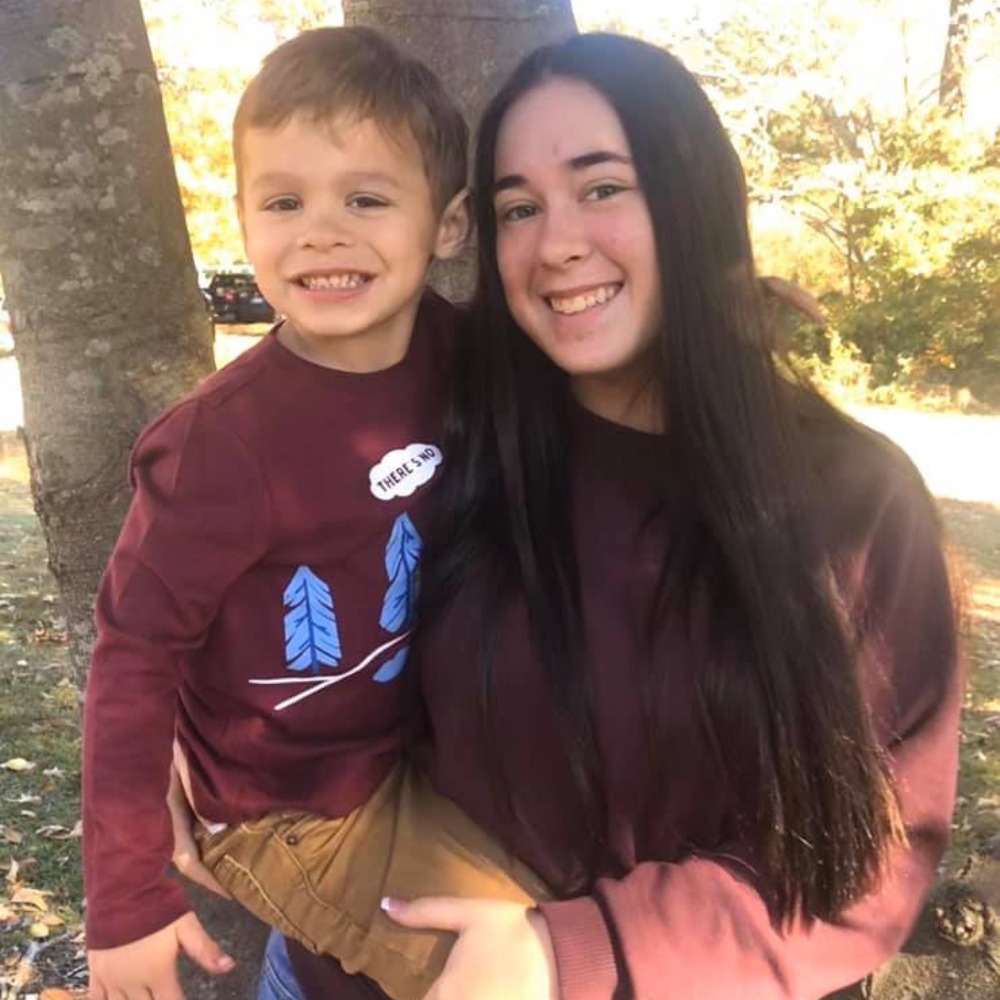 Meet your Posher, Hannah